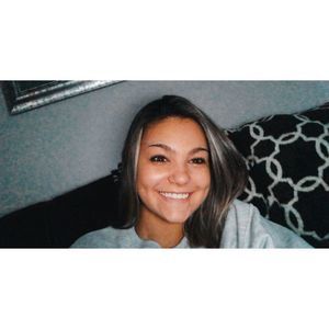 Meet your Posher, Caitlyn